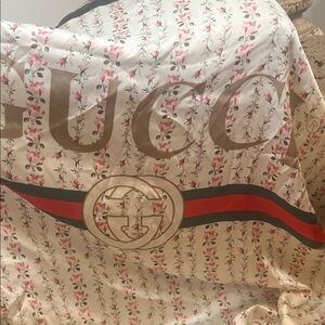 Gucci silk-lime scarf